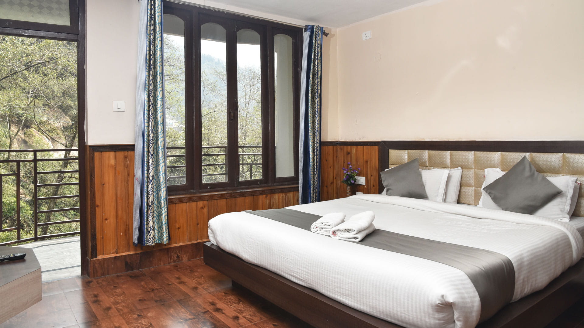 Stay at Delight Hotels